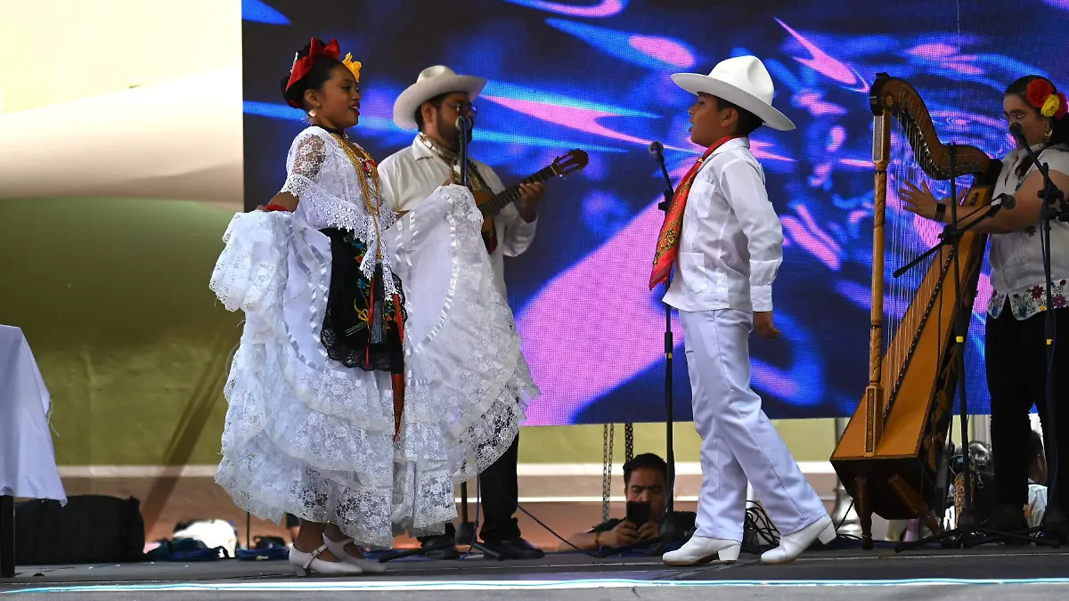 Matías Ramírez Ramos, bailarín de folklore