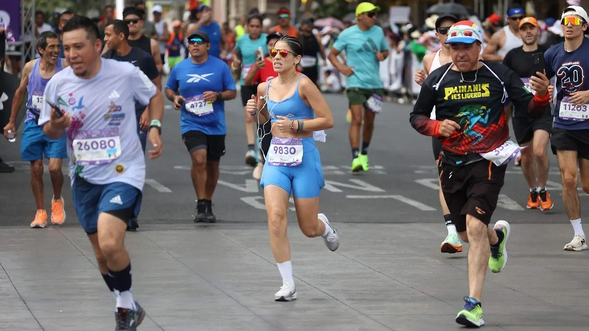 1045580_Zócalo Maratón de la Ciudad de México_web