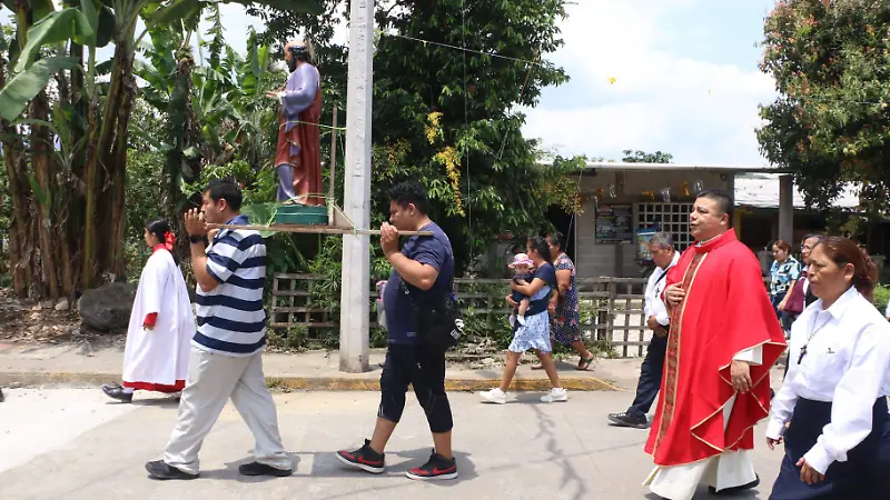 Celebran a San Matías
