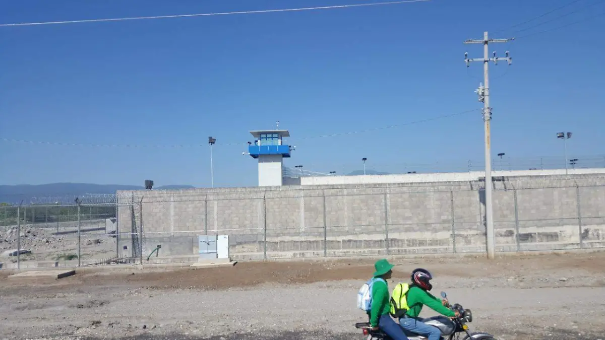 WhatsApp Image 2021-01-14 at 5.25.29 PM (1)