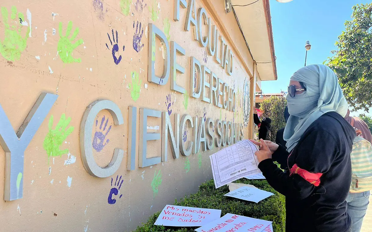 facultad-derecho-ciencias-sociales-auem