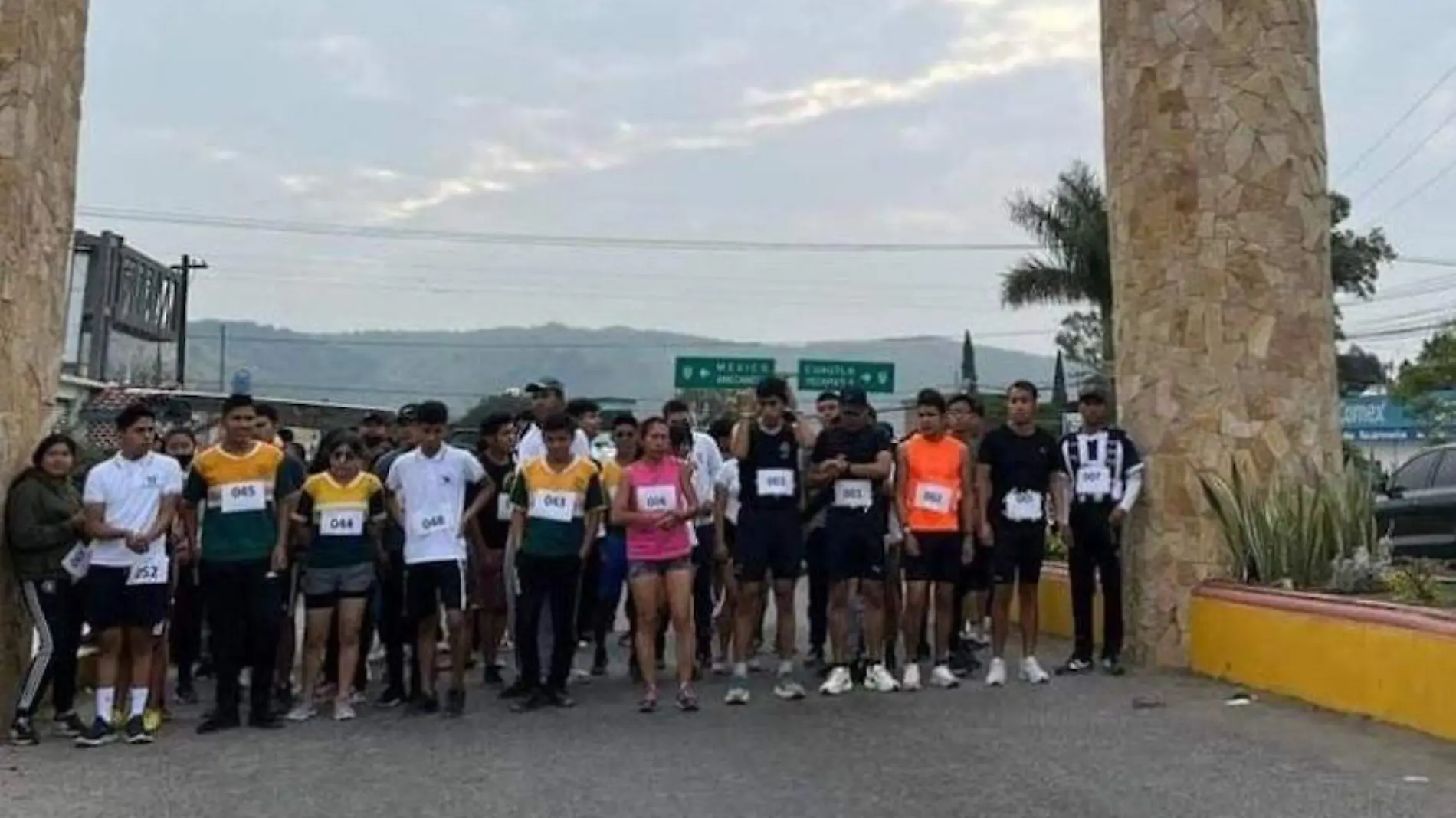 carrera-atletica-atlahucan-revolucion-mexicana-foto-cortesia-ayuntamiento