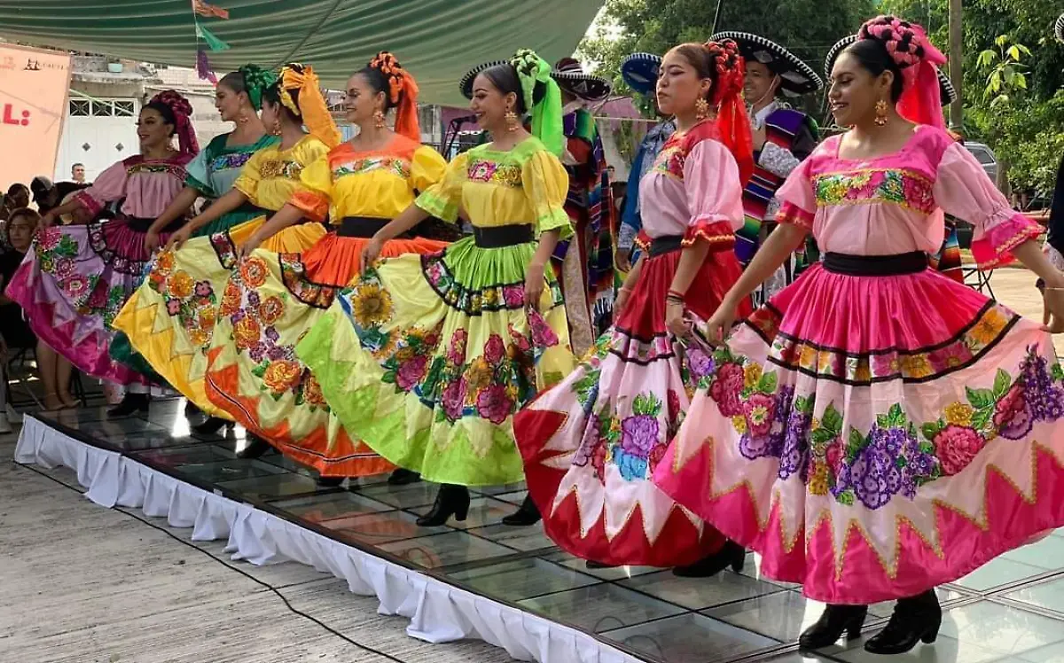 trajes-típicos-ayala