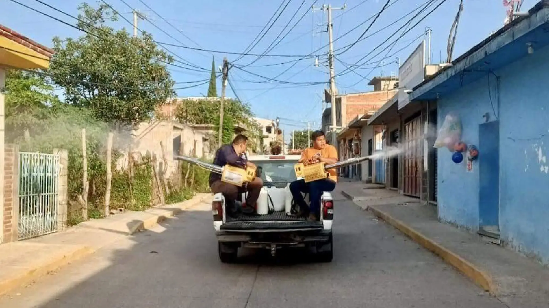 nebulizacion-contra-dengue-yecapixtla-foto-cortesia-ayuntamiento