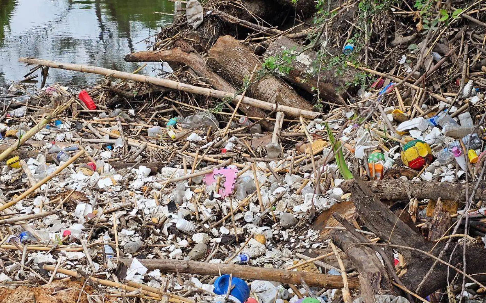 basura-rio-anenecuilco