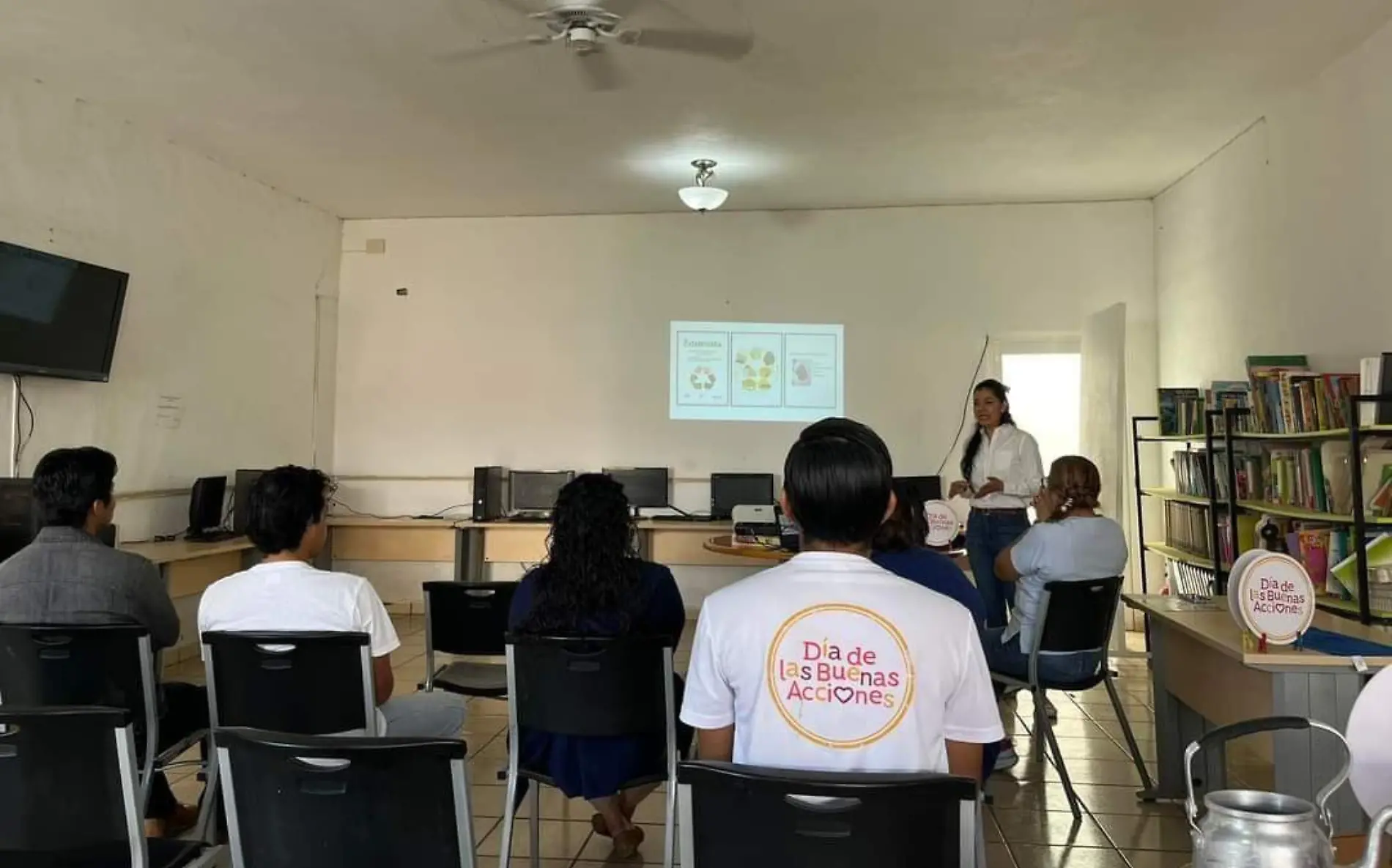 jóvenes-talleres-medio-ambiente-cuautña