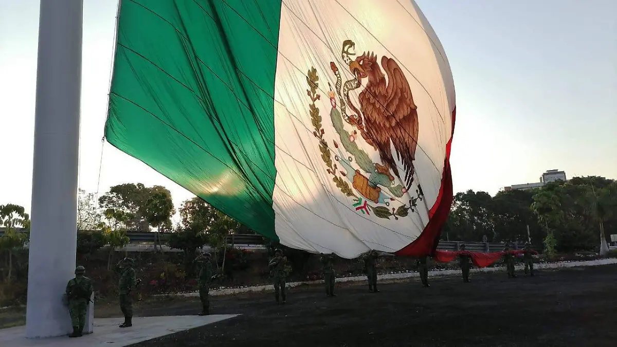 honores-bandera-cuautla-dul