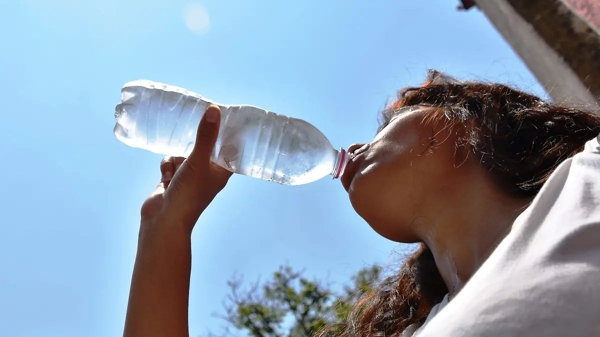 FROY-F03A En Morelos son 3 casos de golpe de calor, deshidratación  (1)