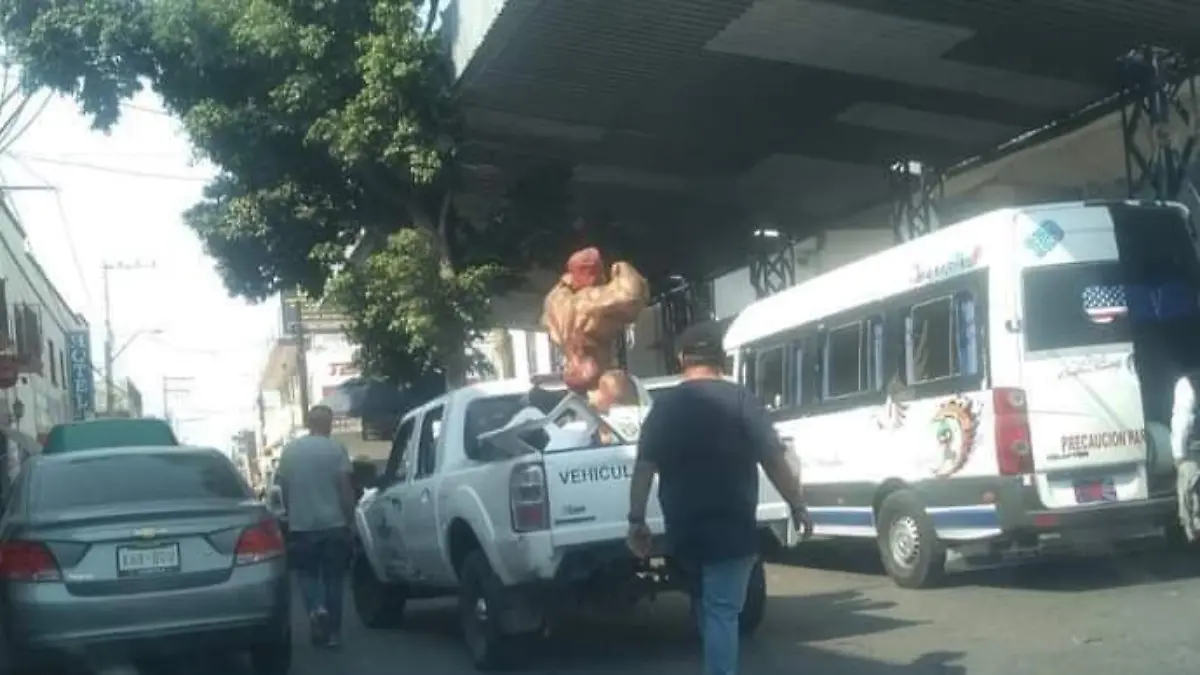 mamado-decomiso-cortesía