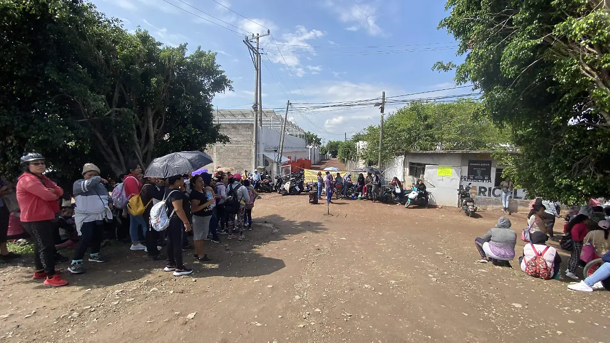 trabajadores-vivero-cuautla