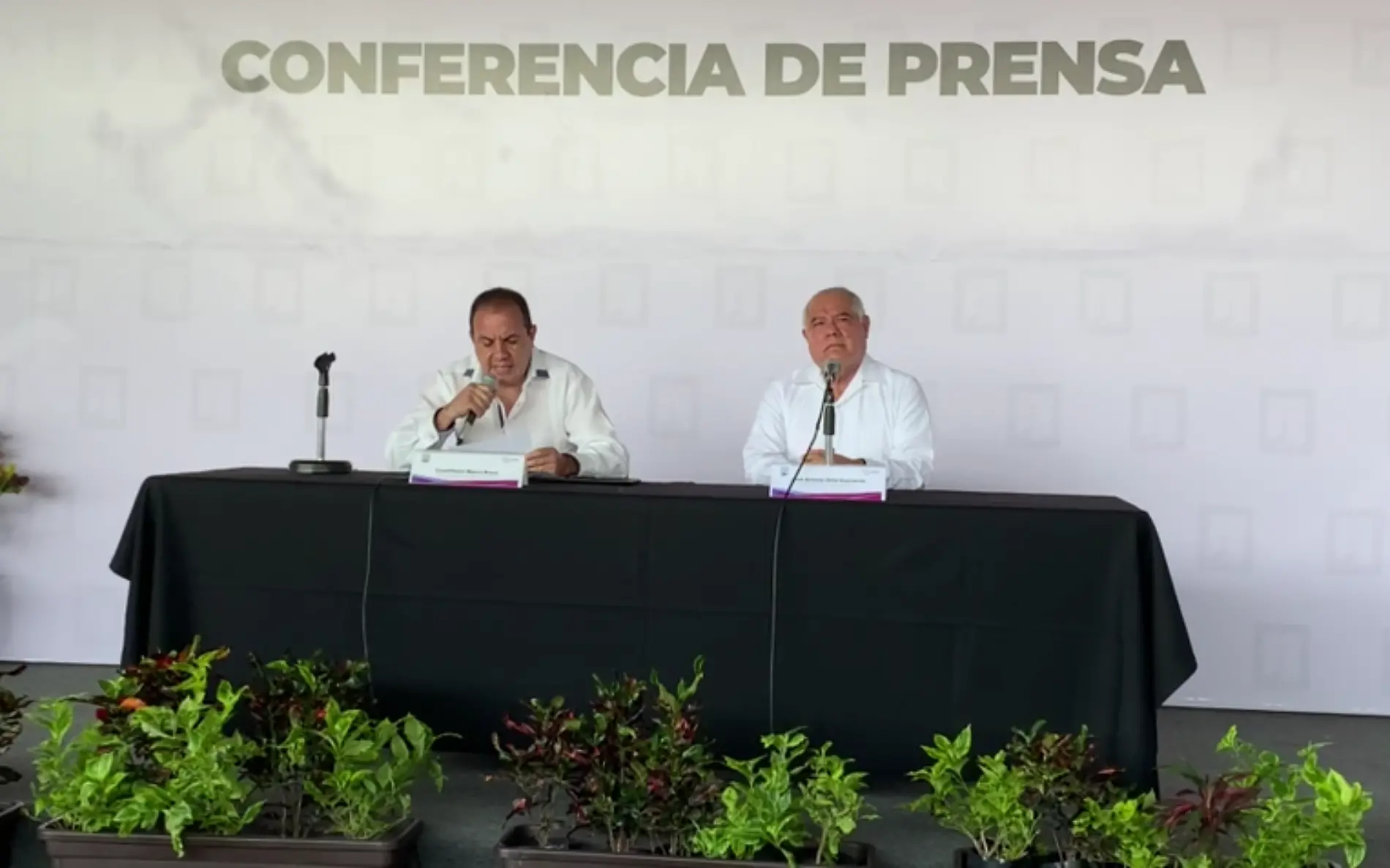 conferencia-cuauhtémoc-guarneros-ofelia