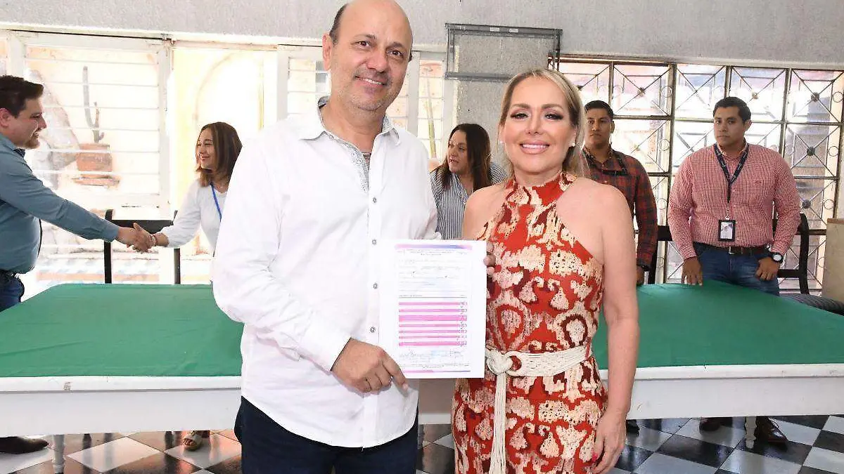 rodrigo-arredondo-esposa-araceli