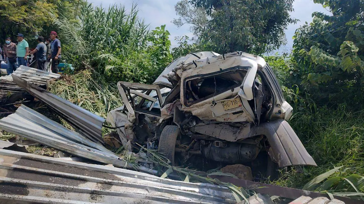 accidente-cuautla-crucero