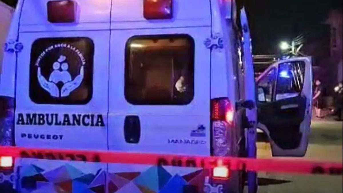 ambulancia-ataque-armado-cuautla-foto-cortesia
