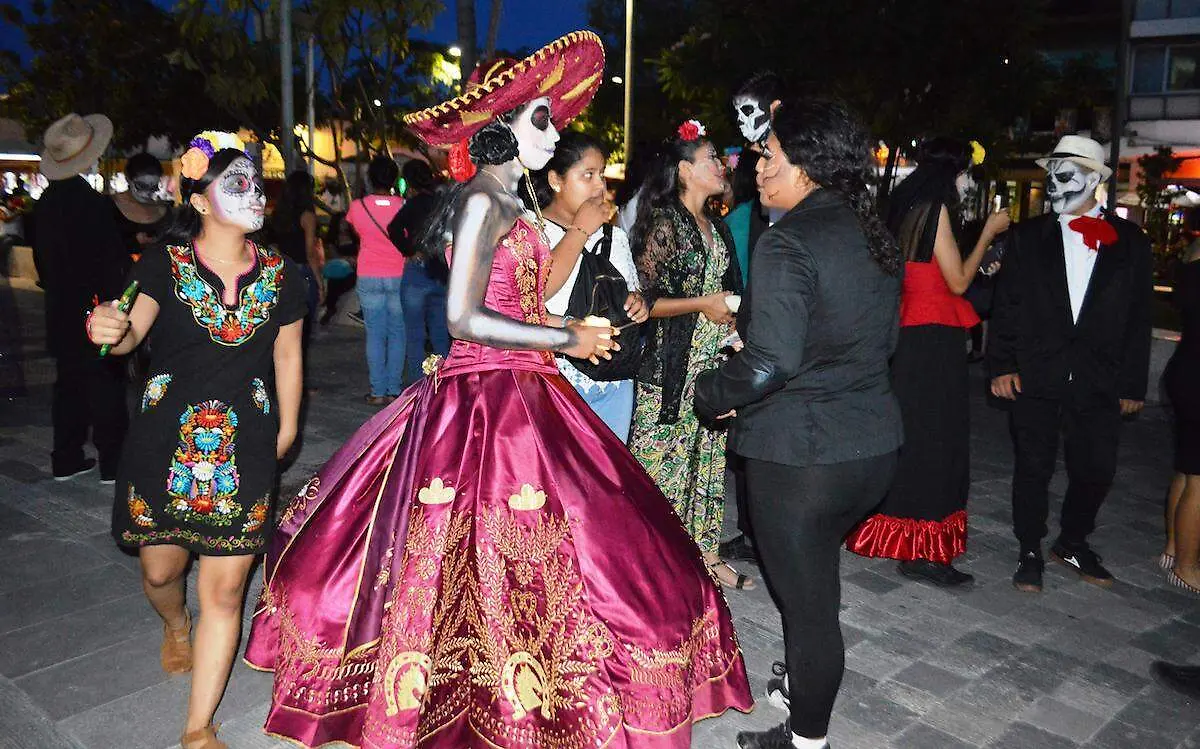 concurso-disfraces-dia-muertos-cuautla-archivo-gude-servin