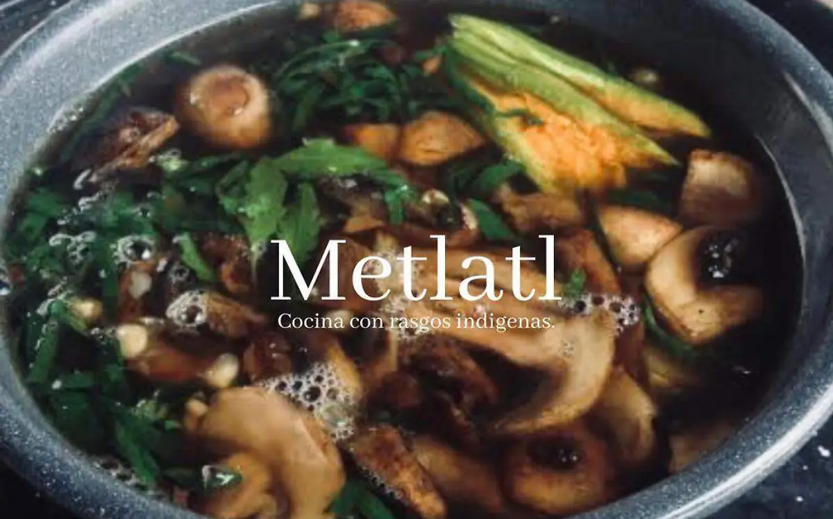 Sopa de hongos de cazahuate