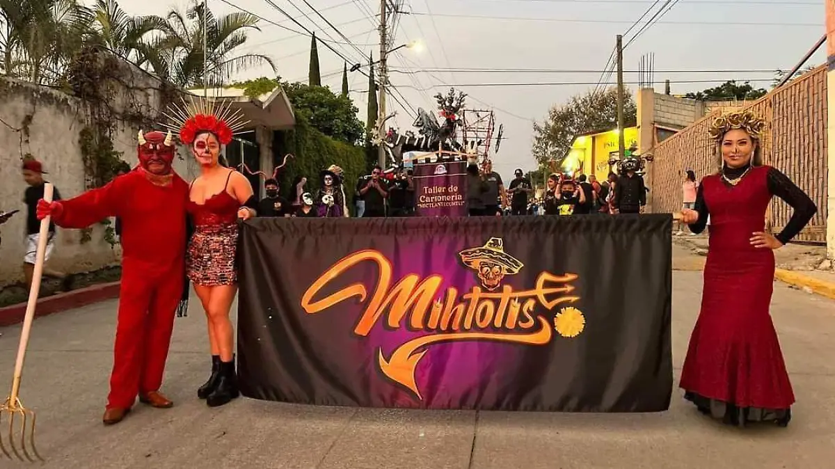 desfile-mithotis-atlatlahucan-foto-cortesia-ayuntamiento