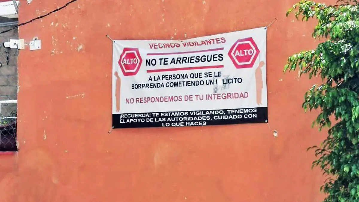 lonas-vecino-vigilante-cuautlixco-cuautla-2-foto-rosaura-hernandez