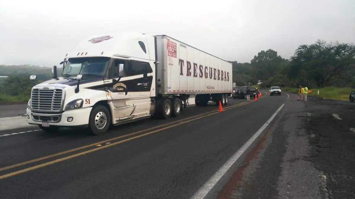 Accidente en La Pera-Cuautla (1)