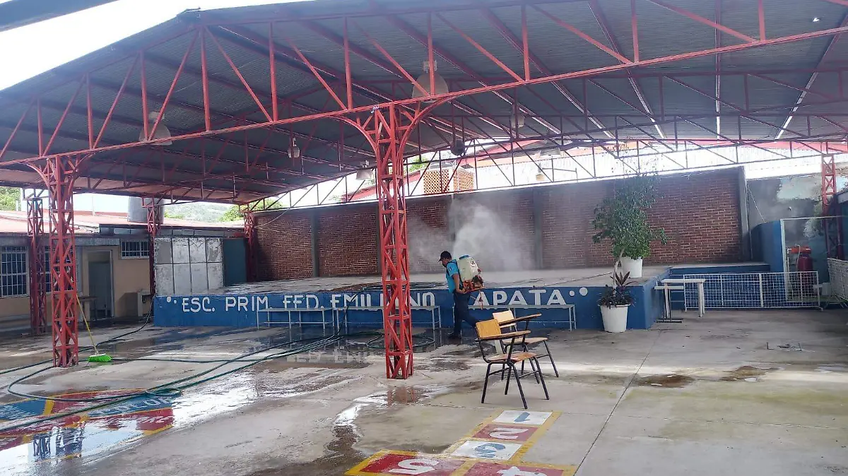 escuela-desinfeccion-ayala