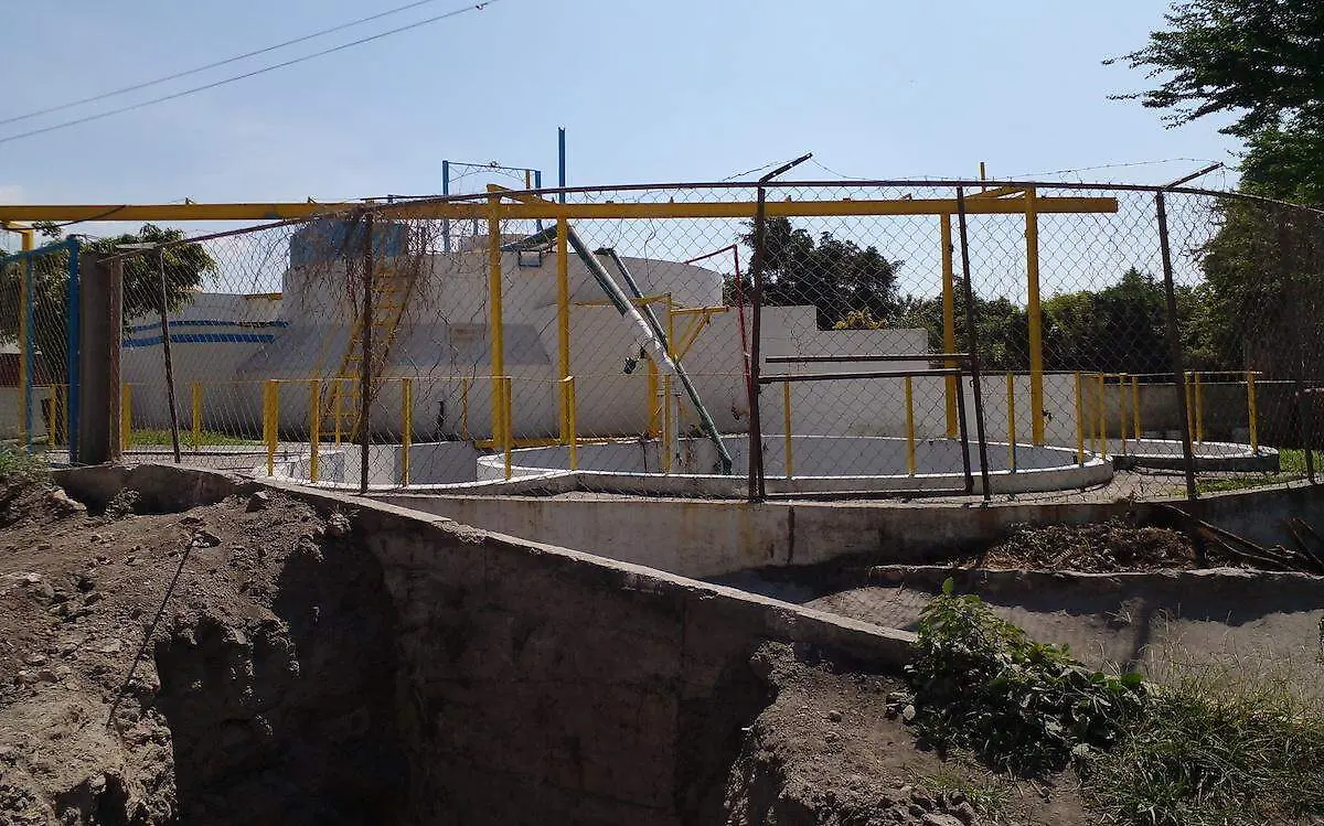 construccion-colector-aguas-residuales-casasano