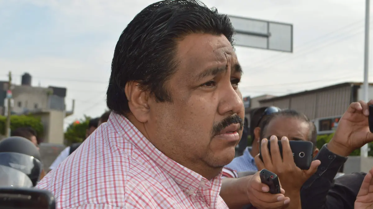 Refirió que tuvo que poner dinero de su bolsa para ayudar a afectados que no alcanzaron apoyos Gude Servín