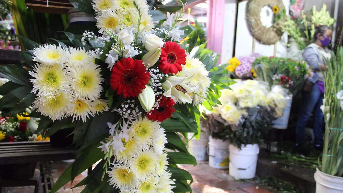cae-venta-flores-alm-omana