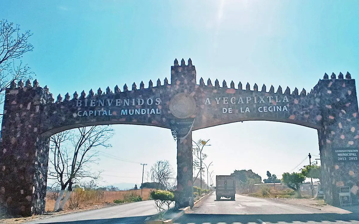 arco-entrada-yecapixtl