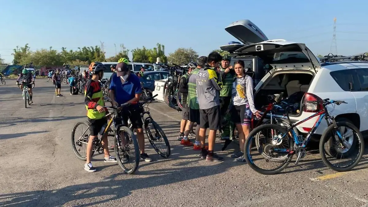 carrera-ciclista-Tuneles2