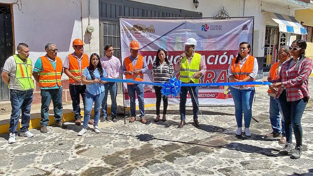 alcalde-tlayacapan-inaugura-calle-narciso-mendoza-2-foto-ofelia-espinoza