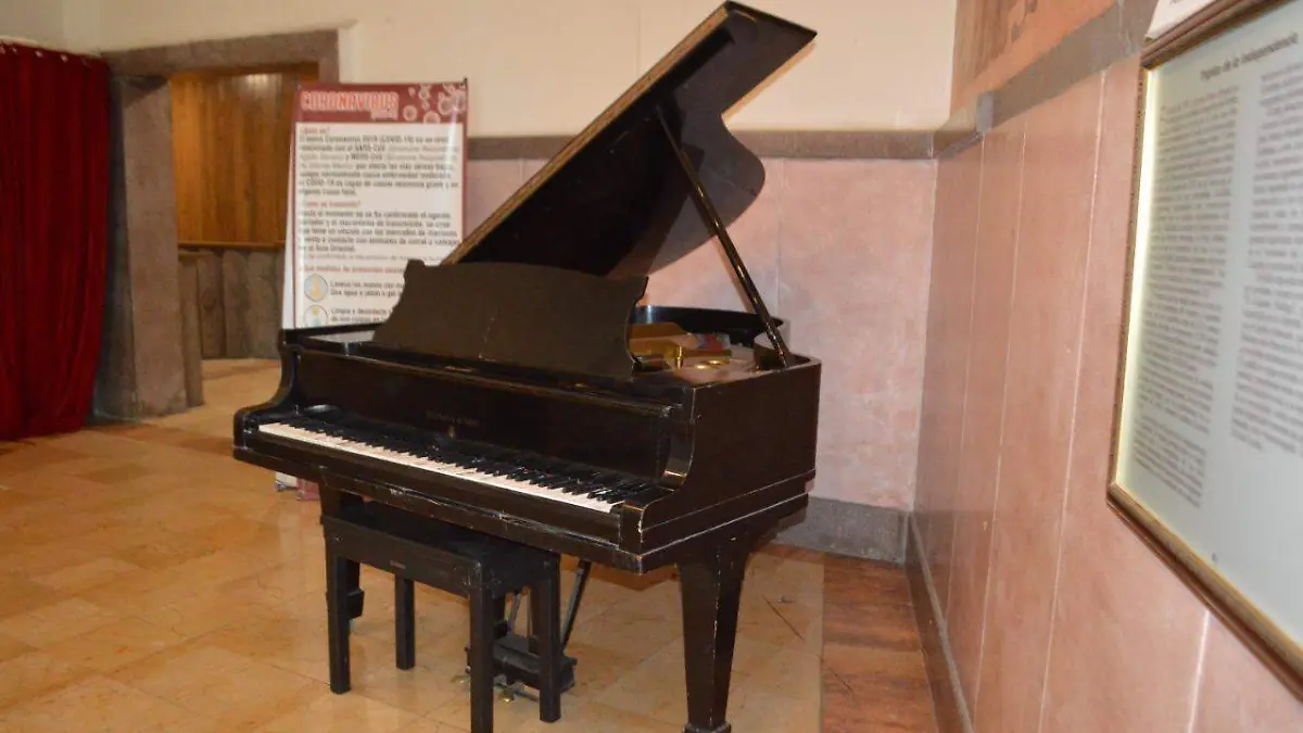 Piano-narcizo-mendoza