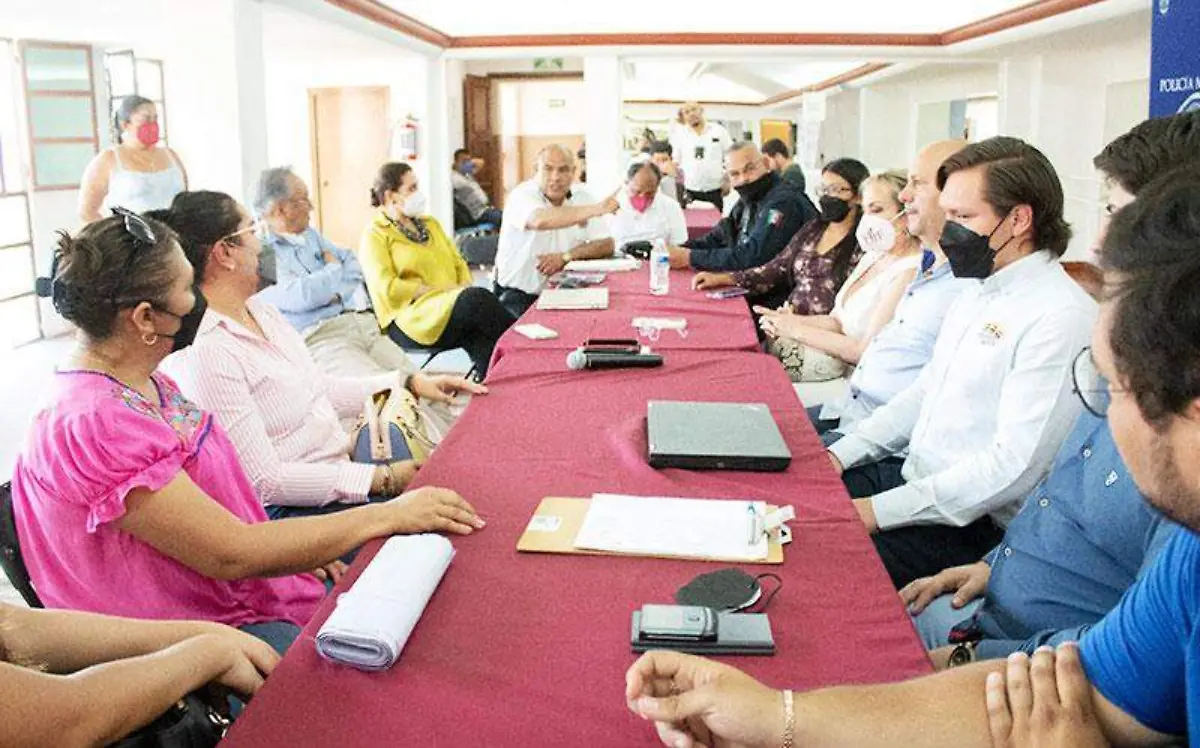 reunion-gobierno,-sociedad-civil-y-empresas-cuautla
