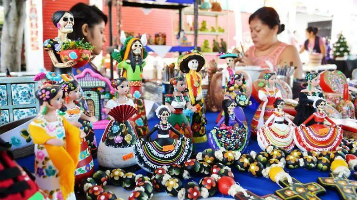 La cerámica tuvo su apogeo en 1947 en Cuernavaca, extendiéndose a otros municipios.