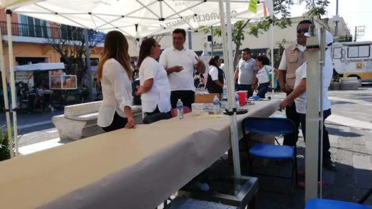 La feria se mantuvo durante cuatro horas