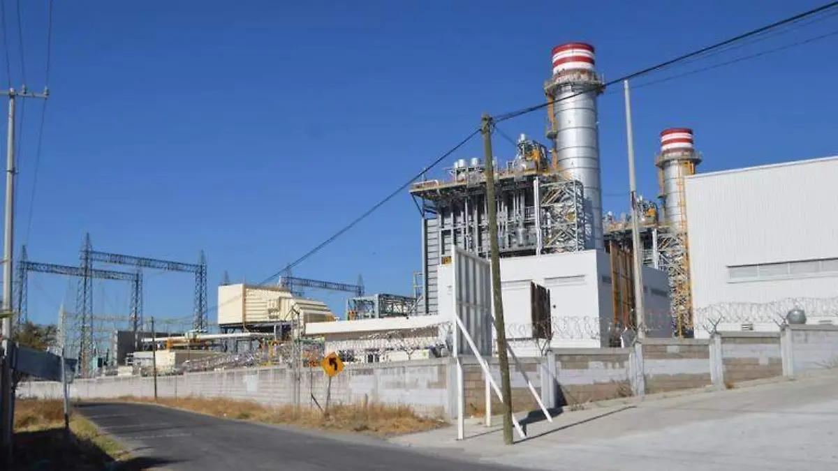 Corona Damian da su respaldo para atraer los beneficios del plan hídrico que pueden generarse una vez que inicie operaciones la termoeléctrica de Huexca