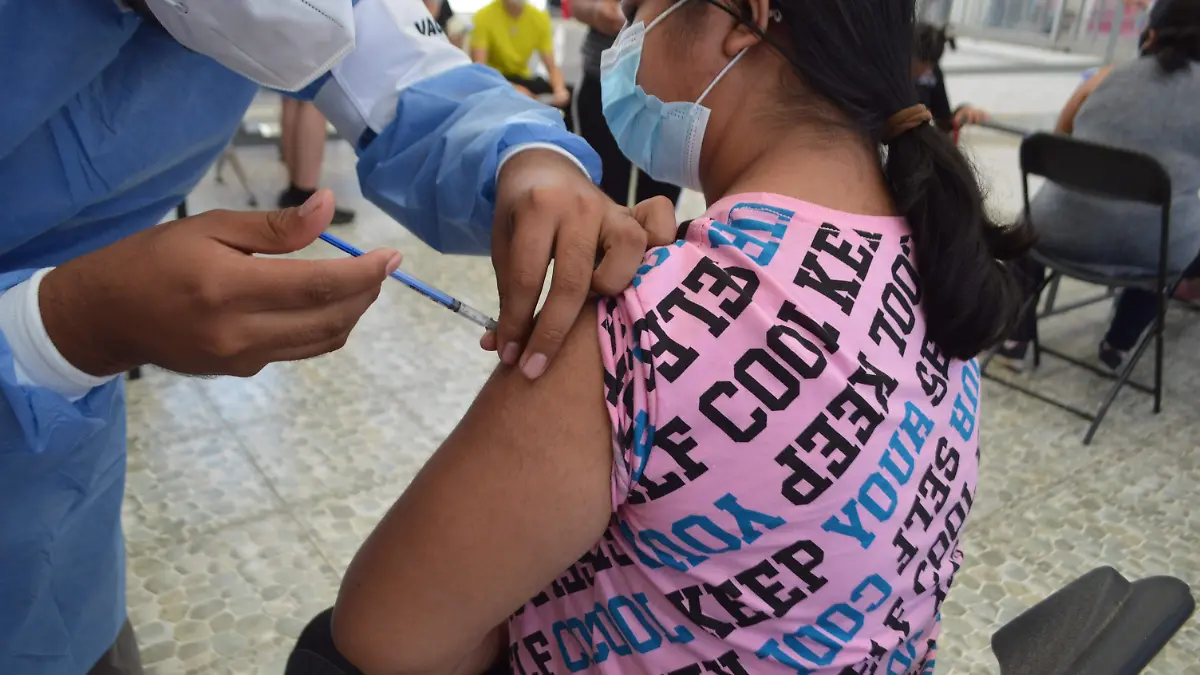 Vacunas-menores-adolescentes