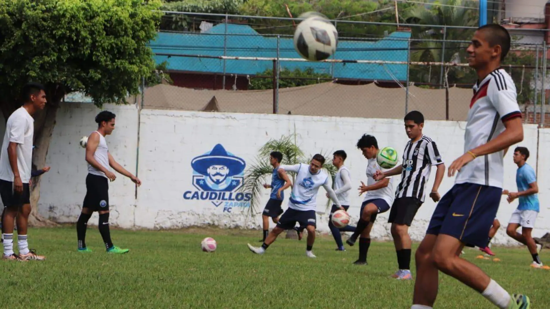 entrenamiento-caudillos-zapata-cortesía