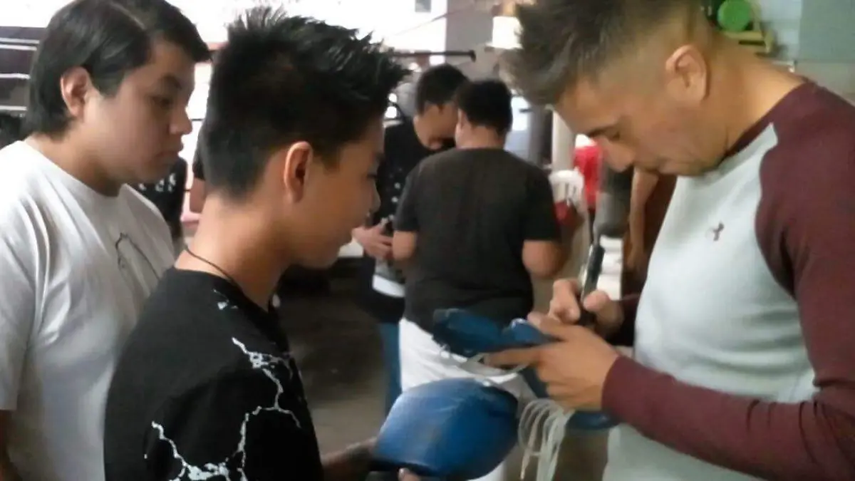 charla-boxeador-tocino-meneses-2