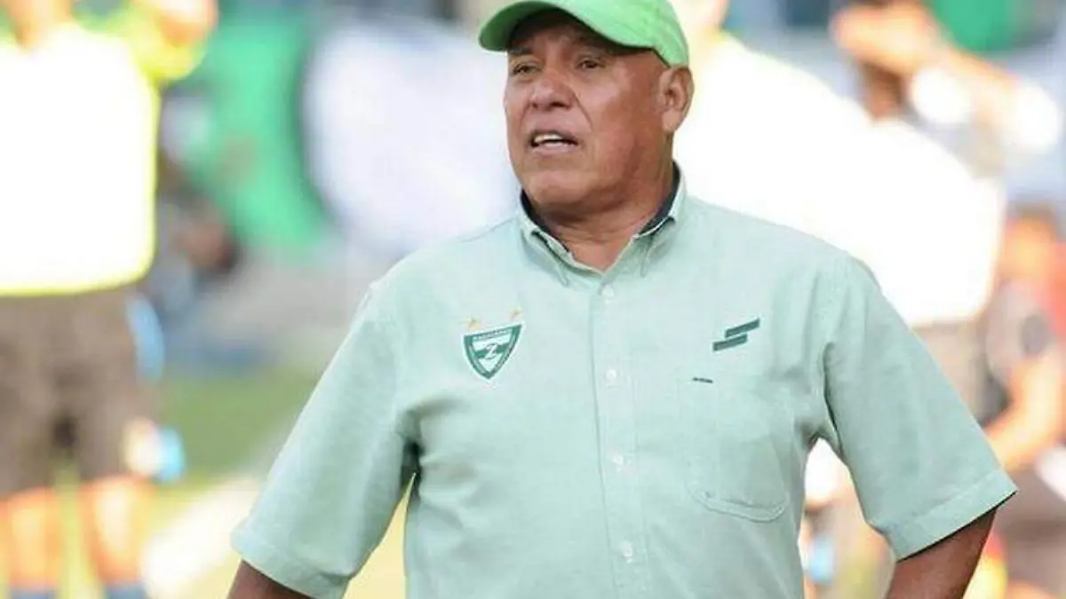 entrenador-mario-hernandez