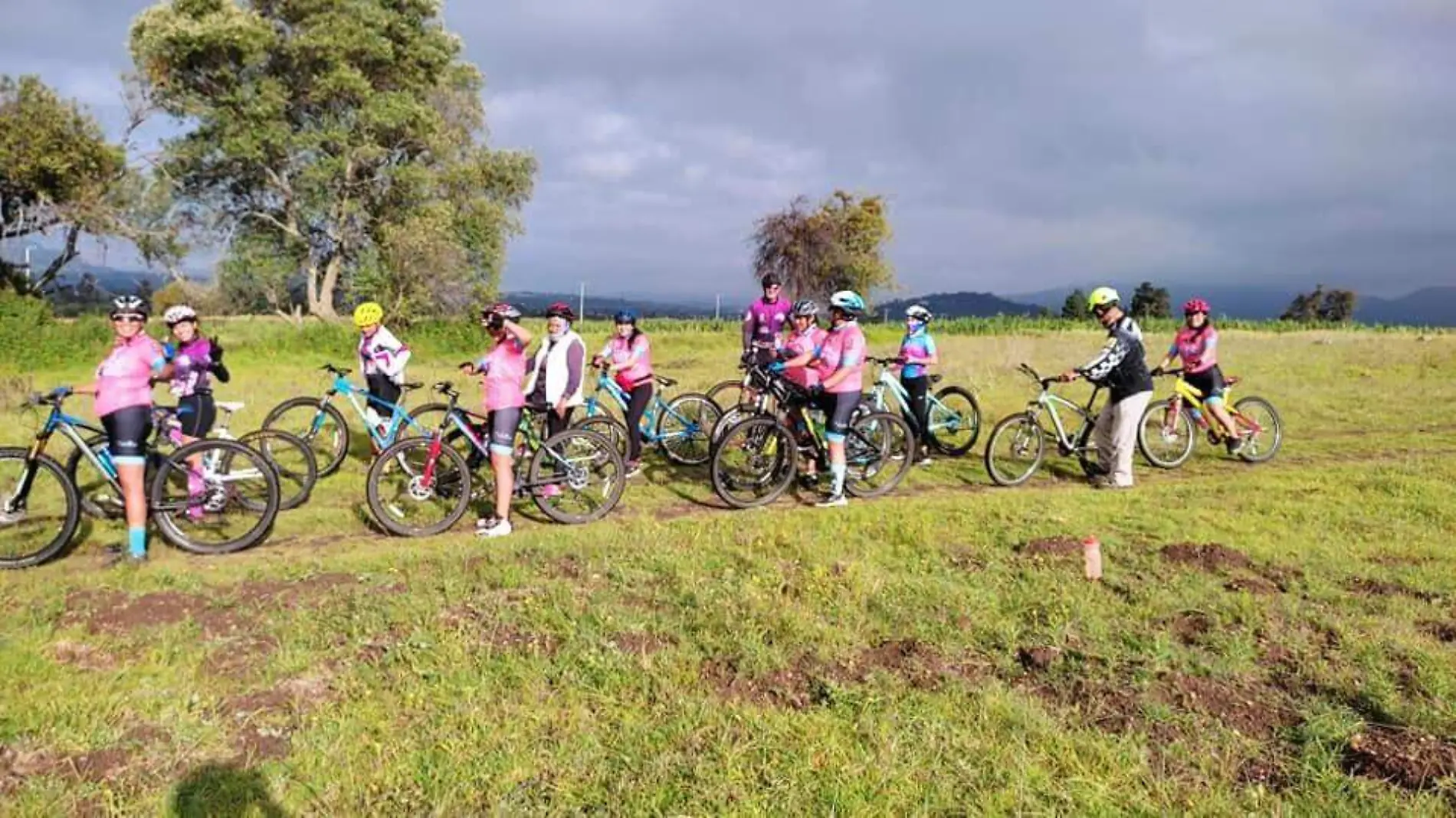 Femenil-ciclismo-competencia