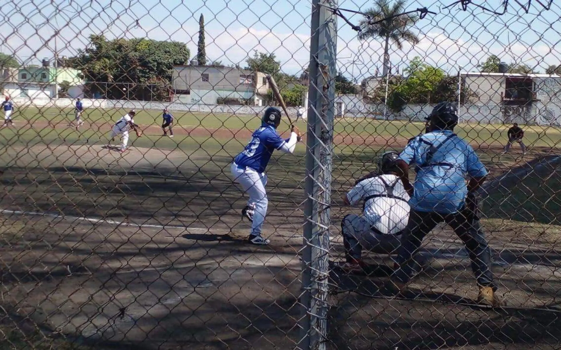 padres-vence-bravos-beisbol-region-oriente