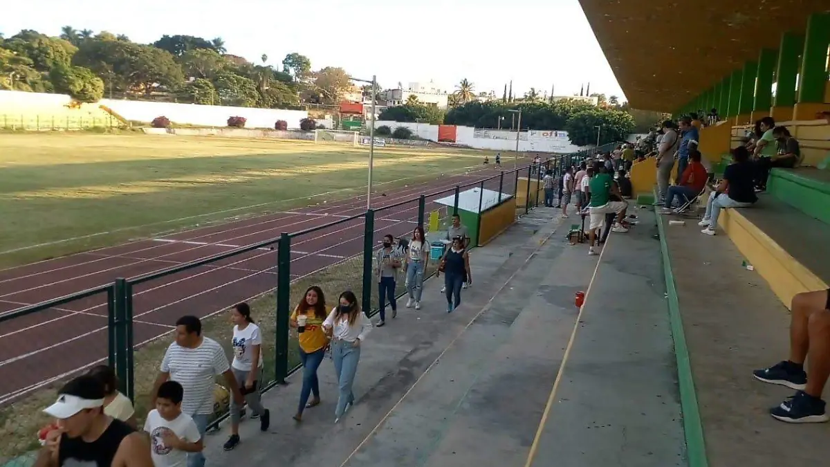 Estadio-Isidro-Gil