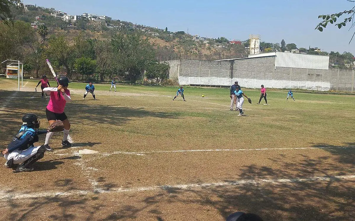 softbol-femenil-zona-oriente-2
