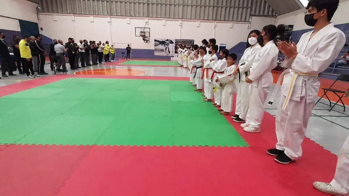 Karate-exivicion-conade