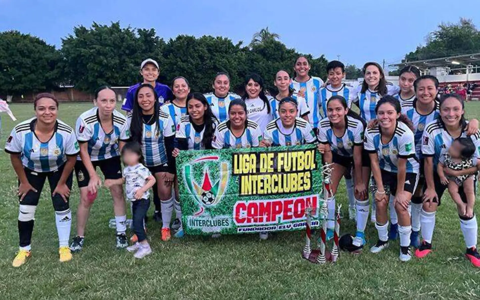 castillas-campeonas-interclubes-foto-oscar-garcia