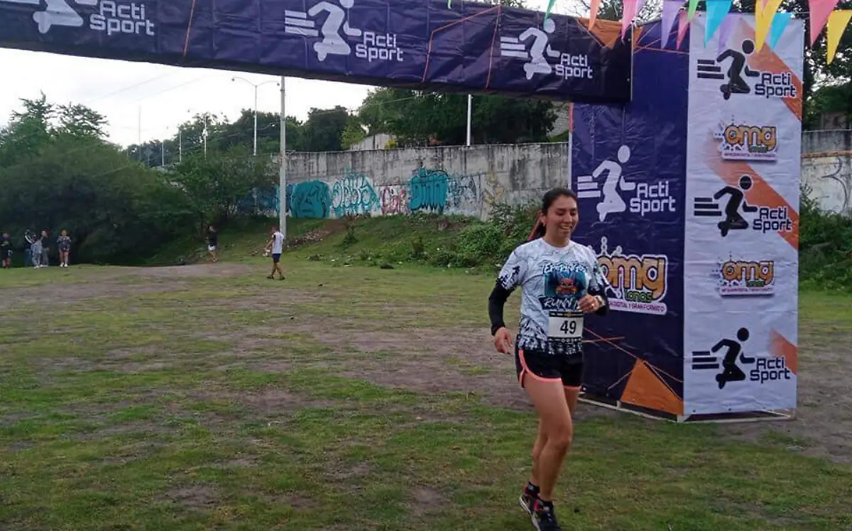 carrera-nocturna-atlaholoaya