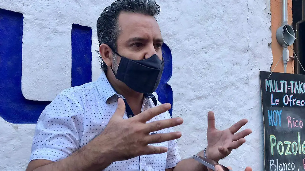 Villalobos F