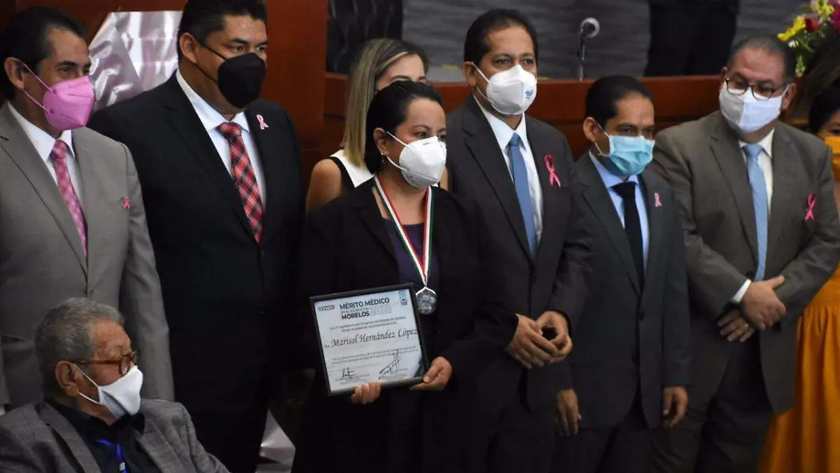 Reconocimiento-merito-medico