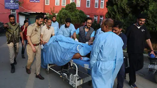 Asesinan a turistas en India