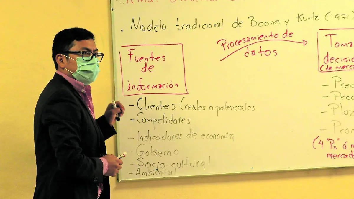 profesores-maestros-agustin